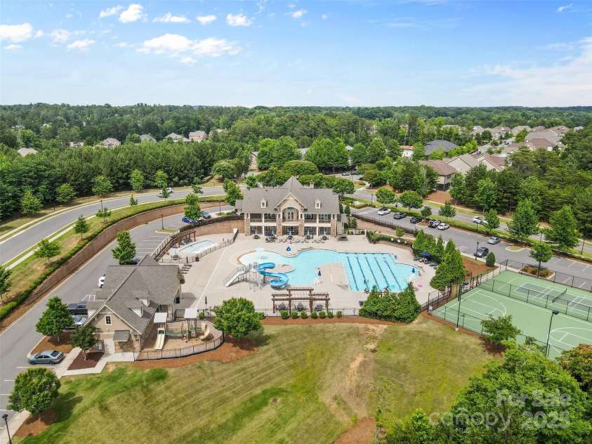 14407 Cardwell Hill Lane, Charlotte, NC 28278.  MLS# CAR4264654, YatesRealty ID 21054. 