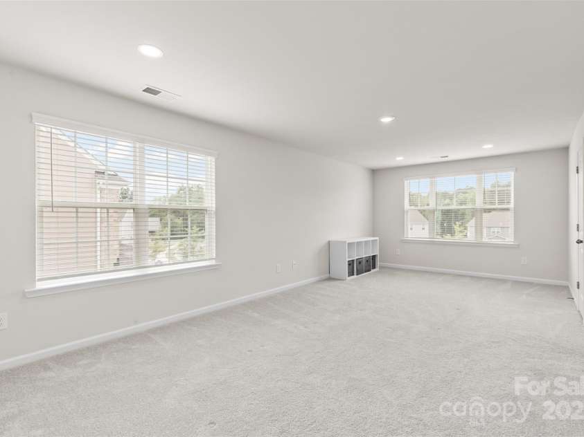 14407 Cardwell Hill Lane, Charlotte, NC 28278.  MLS# CAR4264654, YatesRealty ID 21054. Bedroom 1