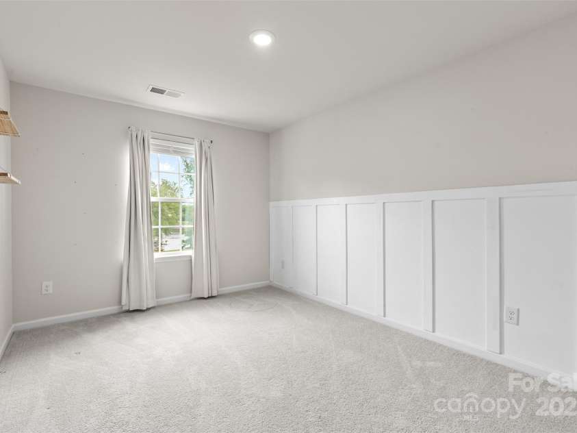 14407 Cardwell Hill Lane, Charlotte, NC 28278.  MLS# CAR4264654, YatesRealty ID 21054. Bedroom 3