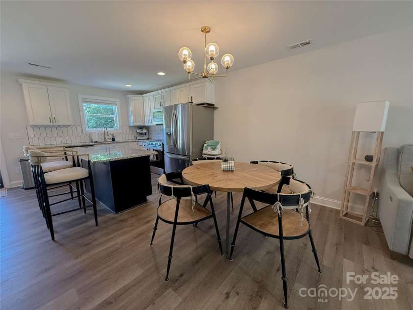 103 Springway Drive, Kannapolis, NC 28081.  MLS# CAR4271238, YatesRealty ID 21055. Dining/kitchen