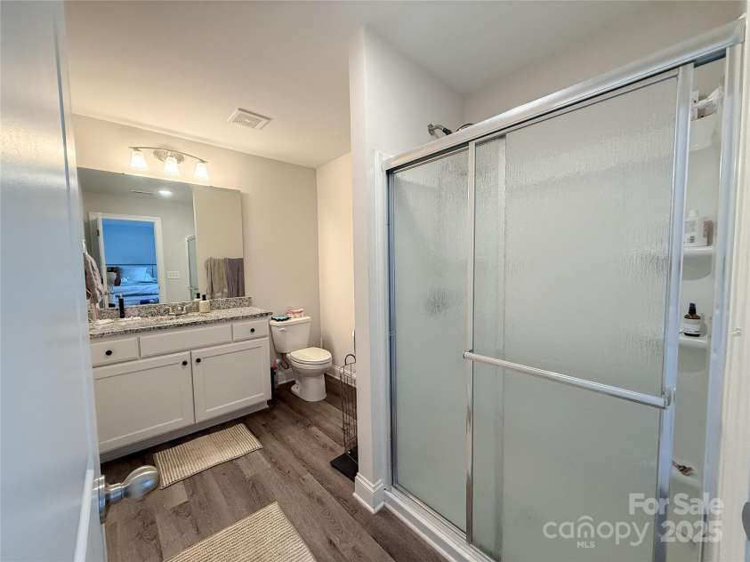103 Springway Drive, Kannapolis, NC 28081.  MLS# CAR4271238, YatesRealty ID 21055. Primary bathroom