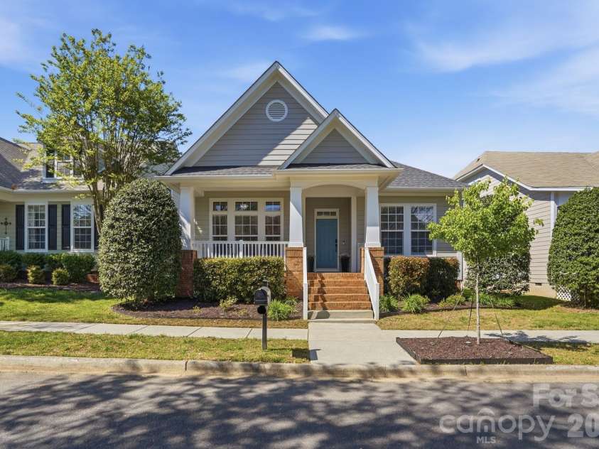 17029 Carlton Way Road, Huntersville, NC 28078.  MLS# CAR4366764, YatesRealty ID 21055. 