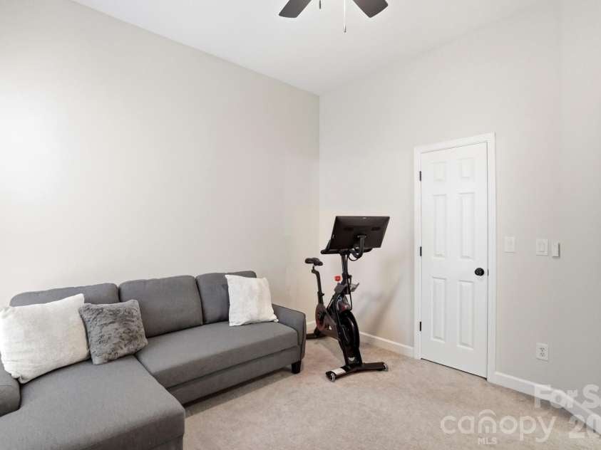 17029 Carlton Way Road, Huntersville, NC 28078.  MLS# CAR4366764, YatesRealty ID 21055. 
