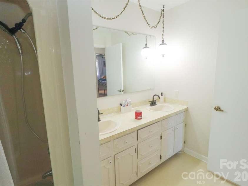 112 Forest Avenue, Valdese, NC 28690.  MLS# CAR4378000, YatesRealty ID 21057. 