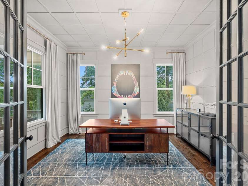 4316 Tangle Drive, Charlotte, NC 28211.  MLS# CAR4372166, YatesRealty ID 21058. Office