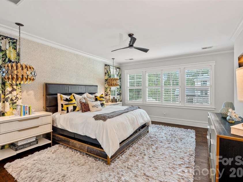 4316 Tangle Drive, Charlotte, NC 28211.  MLS# CAR4372166, YatesRealty ID 21058. Primary Bedroom