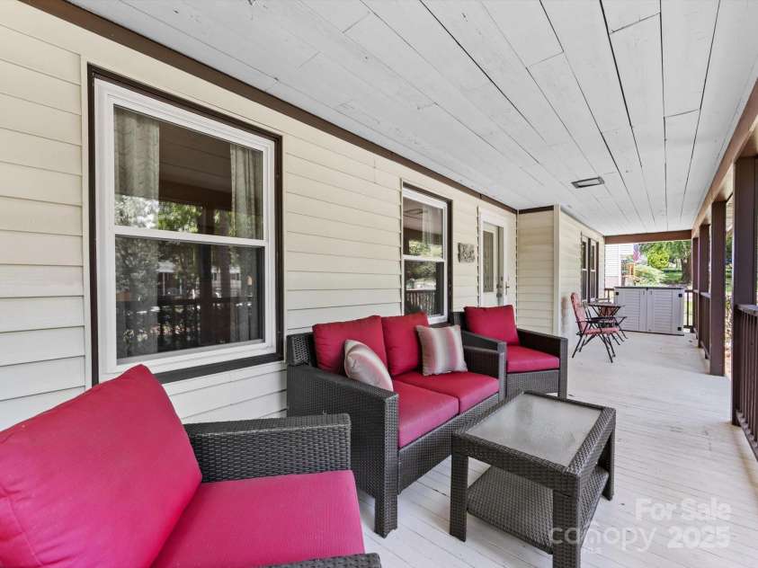 911 Munday Court, Charlotte, NC 28270.  MLS# CAR4272835, YatesRealty ID 21058. 