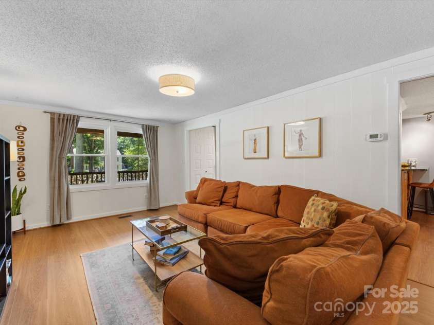 911 Munday Court, Charlotte, NC 28270.  MLS# CAR4272835, YatesRealty ID 21058. 