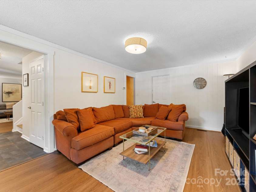 911 Munday Court, Charlotte, NC 28270.  MLS# CAR4272835, YatesRealty ID 21058. 