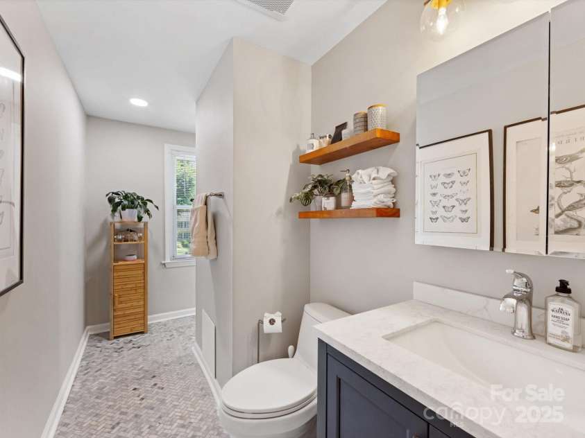 911 Munday Court, Charlotte, NC 28270.  MLS# CAR4272835, YatesRealty ID 21058. 