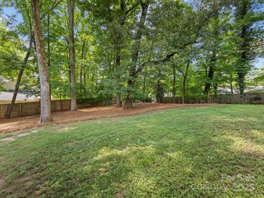911 Munday Court, Charlotte, NC 28270.  MLS# CAR4272835, YatesRealty ID 21058. 