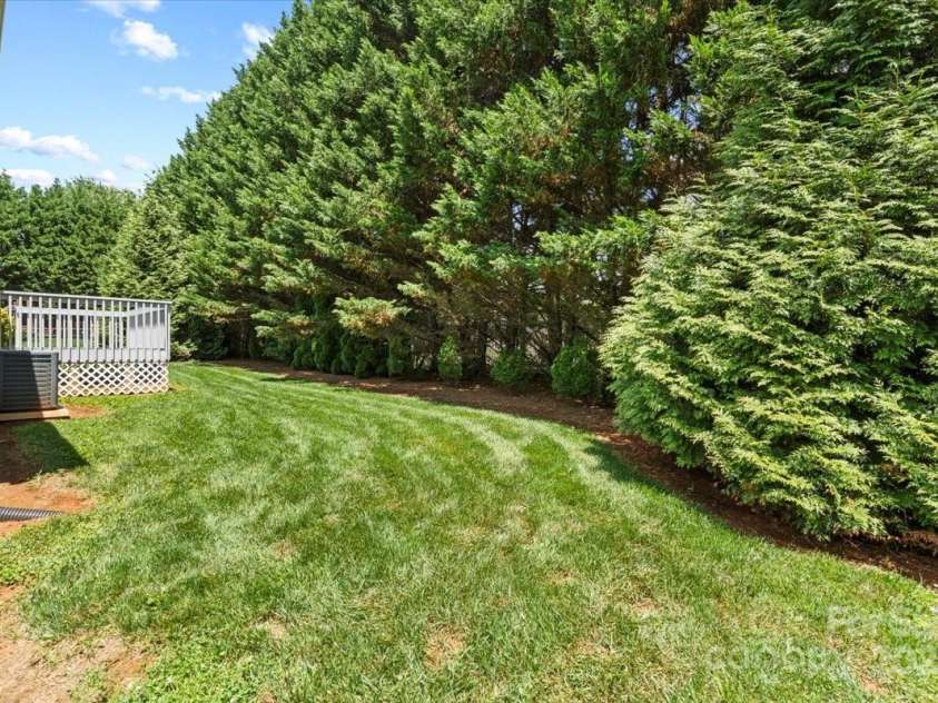 1011 Atherstone Street, Conover, NC 28613.  MLS# CAR4270351, YatesRealty ID 21059. 