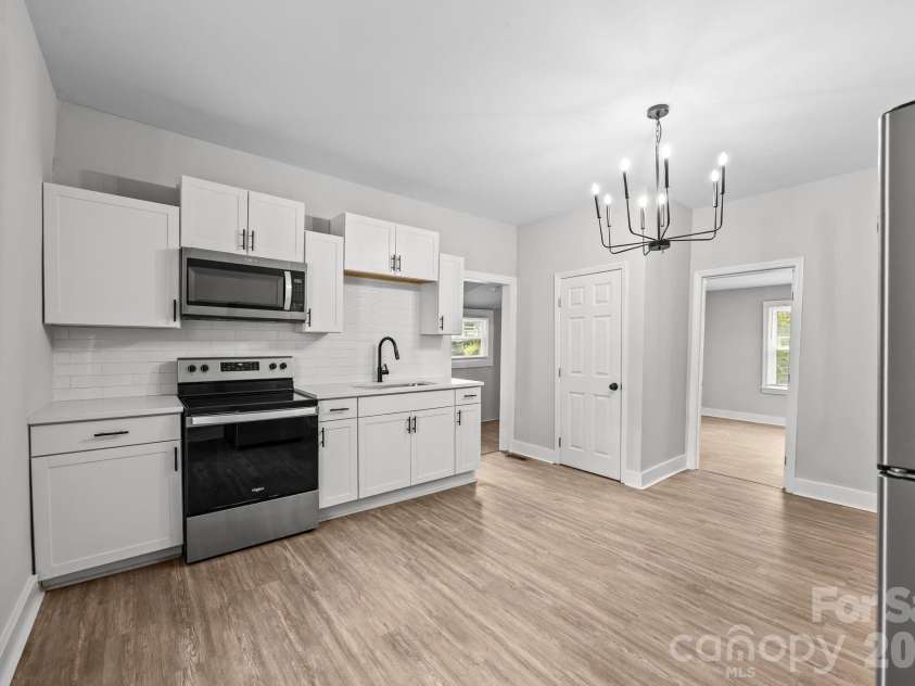 318 Liberty Street, Gastonia, NC 28052.  MLS# CAR4310640, YatesRealty ID 21059. 