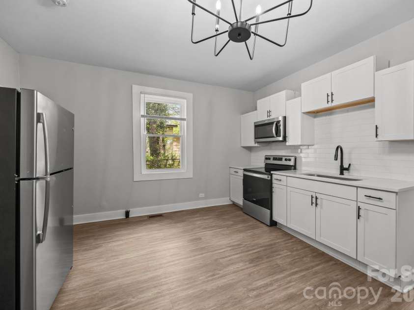 318 Liberty Street, Gastonia, NC 28052.  MLS# CAR4310640, YatesRealty ID 21059. 