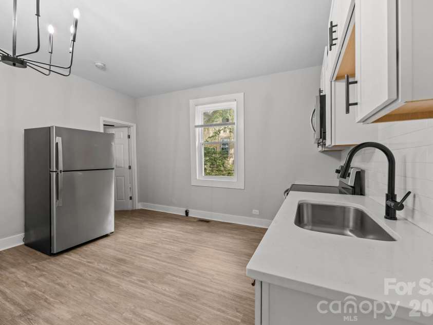 318 Liberty Street, Gastonia, NC 28052.  MLS# CAR4310640, YatesRealty ID 21059. 