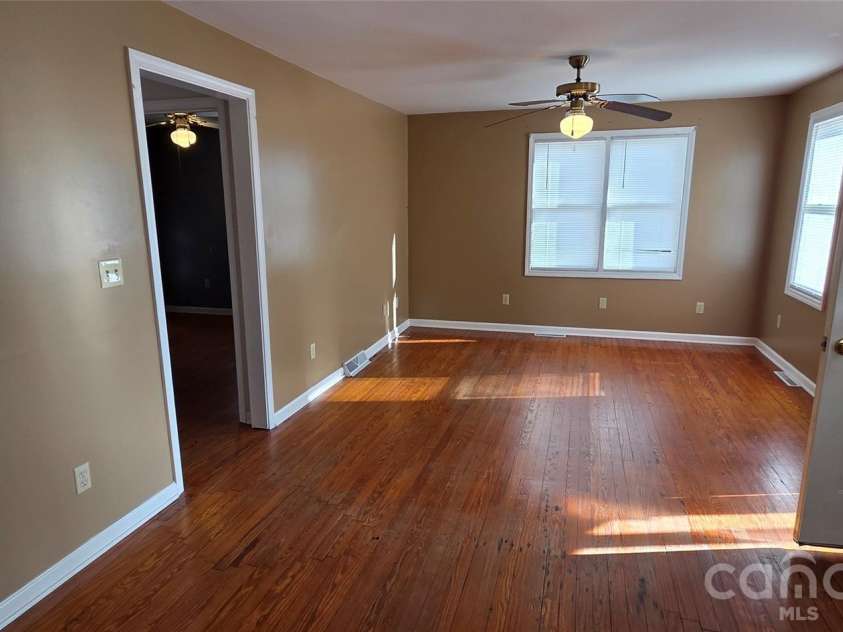 212 Old Dale Road, Spruce Pine, NC 28777.  MLS# CAR4335802, YatesRealty ID 2106. 