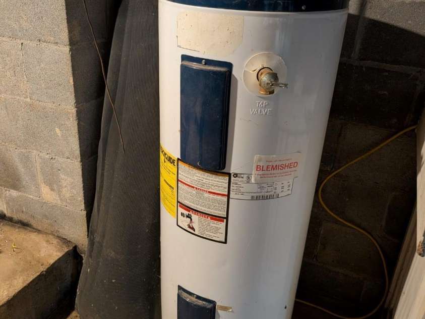 212 Old Dale Road, Spruce Pine, NC 28777.  MLS# CAR4335802, YatesRealty ID 2106. 