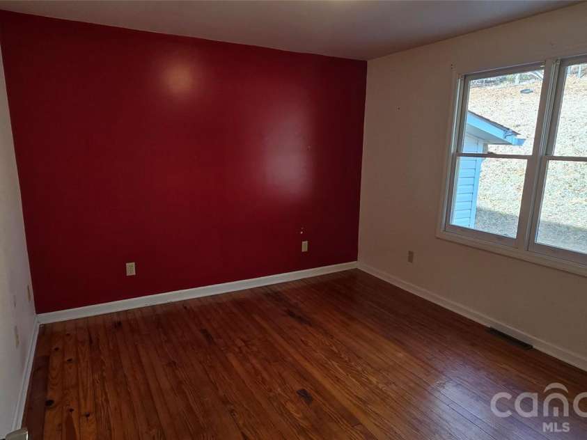 212 Old Dale Road, Spruce Pine, NC 28777.  MLS# CAR4335802, YatesRealty ID 2106. Bedroom 2