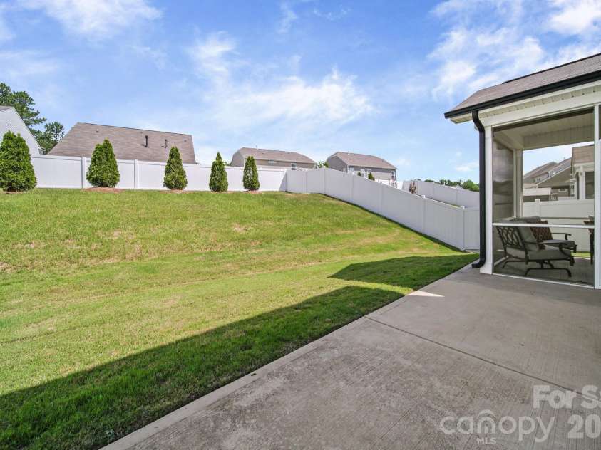 2361 Windley Drive, Gastonia, NC 28054.  MLS# CAR4397926, YatesRealty ID 21060. 