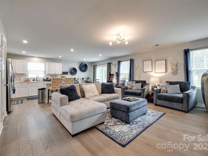 4511 Hunton Dale Road, Concord, NC 28027.  MLS# CAR4267913, YatesRealty ID 21060. 