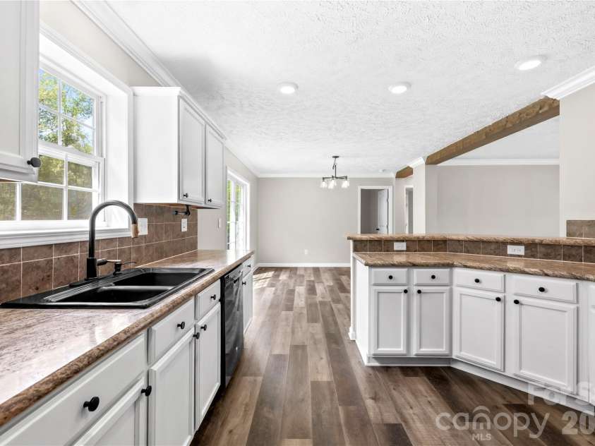350 Little Creek Drive, Salisbury, NC 28147.  MLS# CAR4365928, YatesRealty ID 21061. 