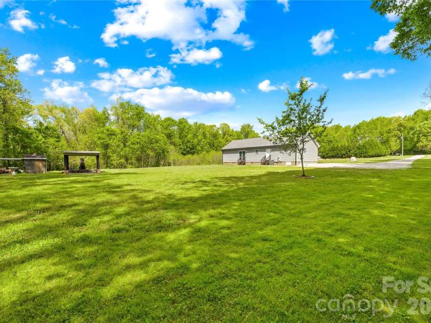 350 Little Creek Drive, Salisbury, NC 28147.  MLS# CAR4365928, YatesRealty ID 21061. 