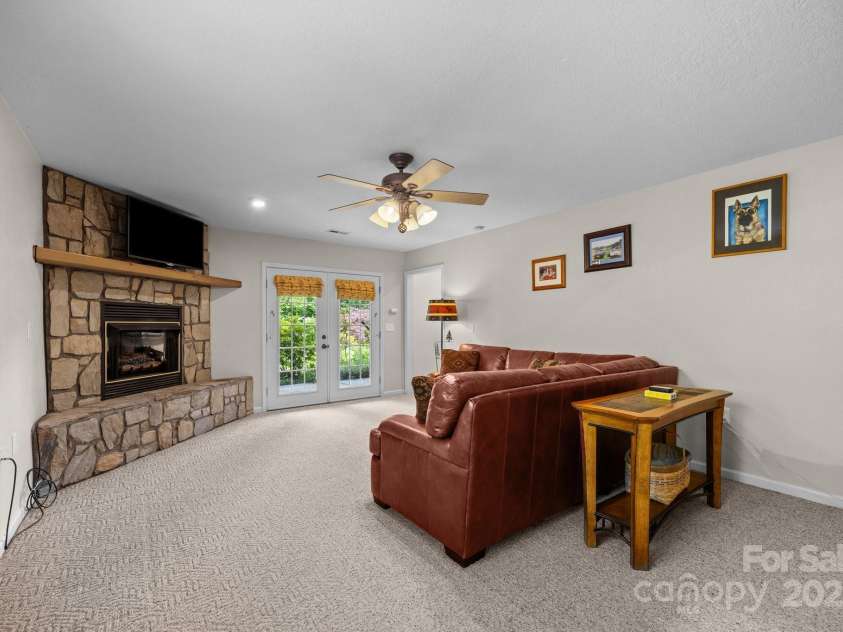 87 Silent Forest Drive, Canton, NC 28716.  MLS# CAR4272042, YatesRealty ID 21062. 