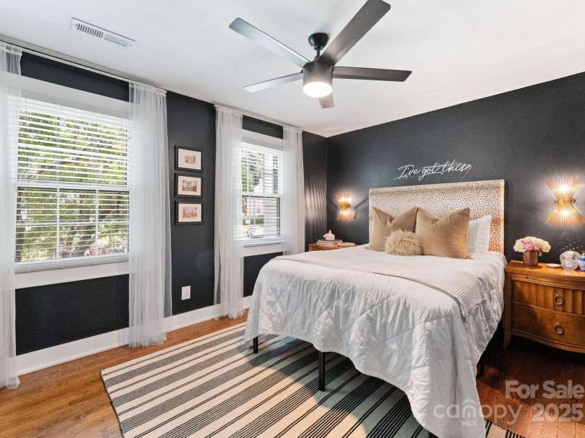 504 Wakefield Drive, Charlotte, NC 28209.  MLS# CAR4272493, YatesRealty ID 21063. Primary bedroom