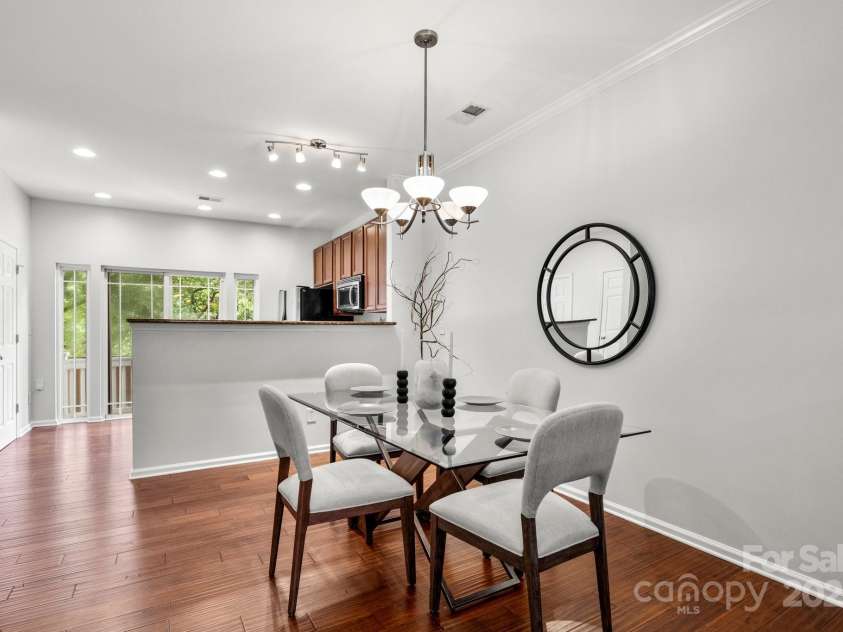 1125 Kurt Court, Charlotte, NC 28209.  MLS# CAR4271144, YatesRealty ID 21066. 