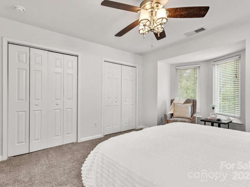 1125 Kurt Court, Charlotte, NC 28209.  MLS# CAR4271144, YatesRealty ID 21066. 