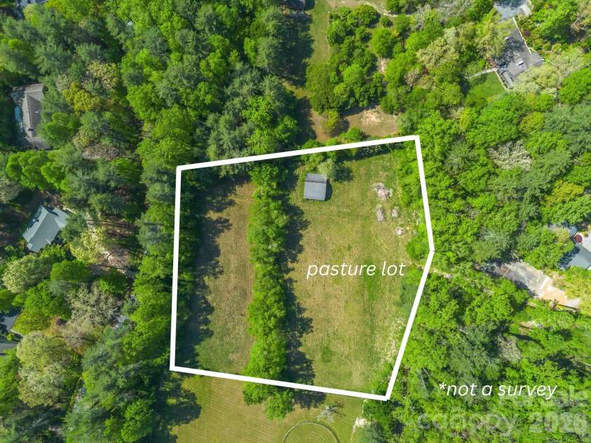 260 Tranquility Place, Hendersonville, NC 28739.  MLS# CAR4374349, YatesRealty ID 21068. 