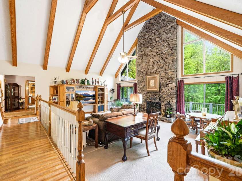 260 Tranquility Place, Hendersonville, NC 28739.  MLS# CAR4374349, YatesRealty ID 21068. 