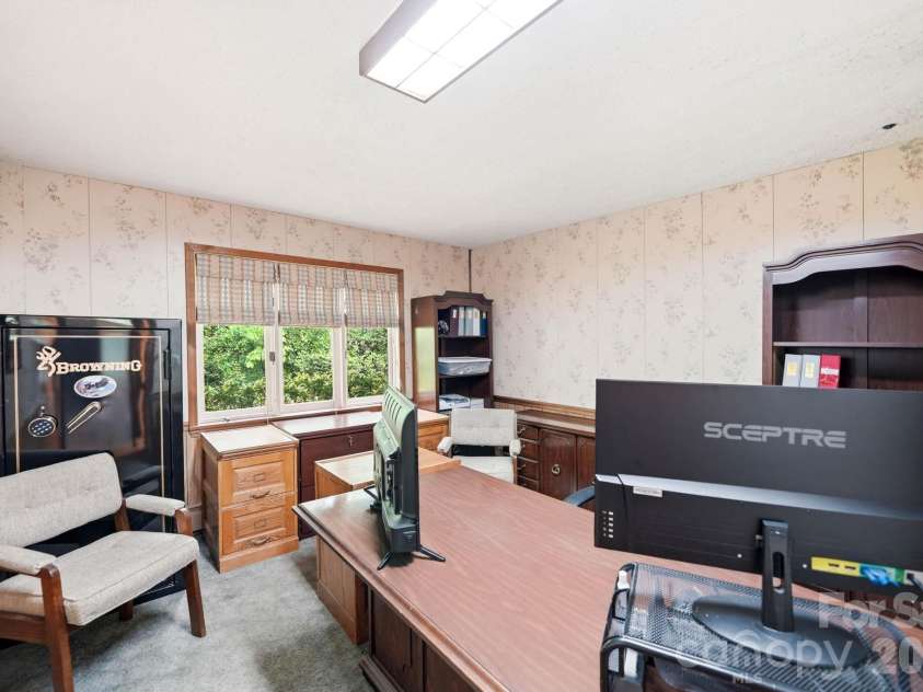 260 Tranquility Place, Hendersonville, NC 28739.  MLS# CAR4374349, YatesRealty ID 21068. 