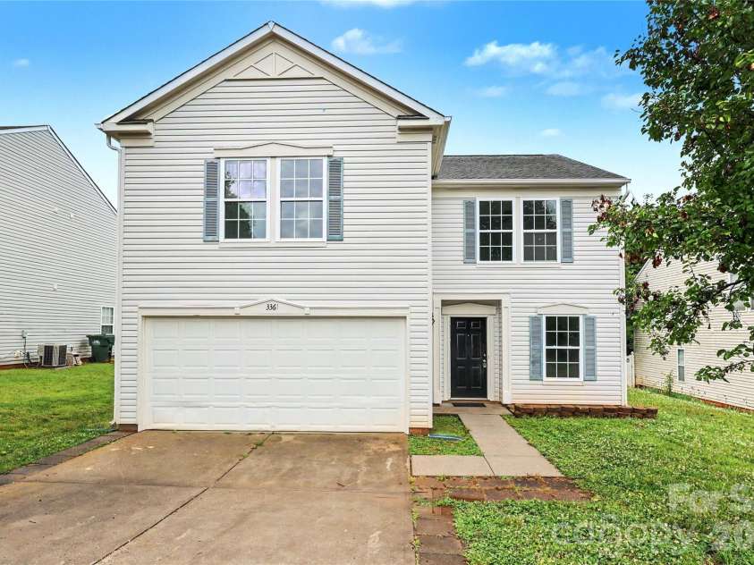 3361 Table Rock Drive, Gastonia, NC 28052.  MLS# CAR4379220, YatesRealty ID 21069. 