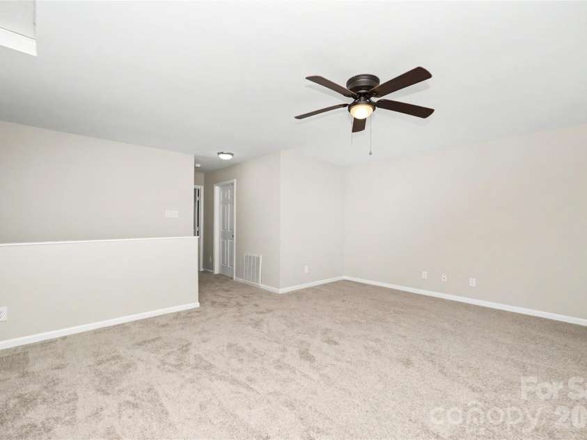 3361 Table Rock Drive, Gastonia, NC 28052.  MLS# CAR4379220, YatesRealty ID 21069. 