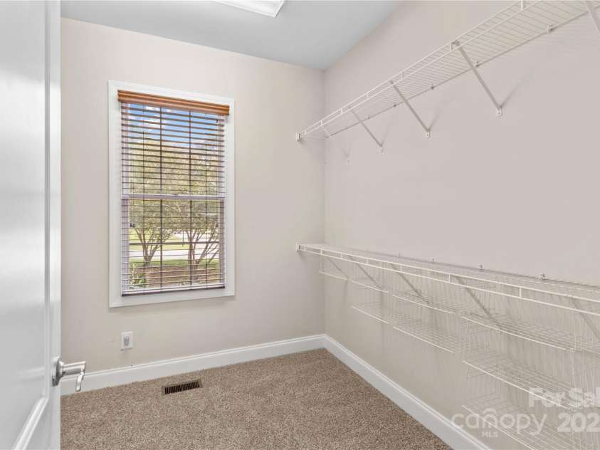 501 Muirfield Way, Salisbury, NC 28144.  MLS# CAR4291542, YatesRealty ID 2107. Primary walk-in closet
