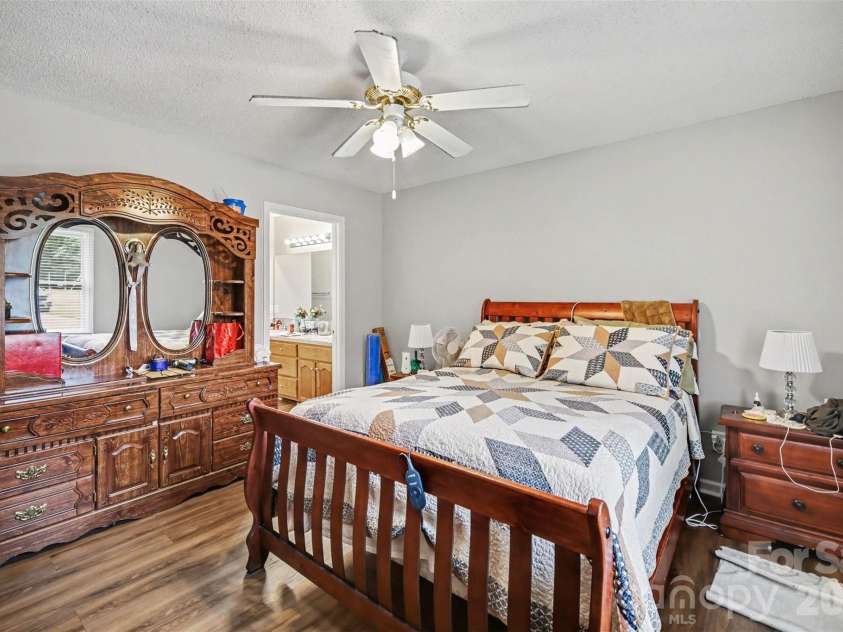 1401 Gordon Road, Rock Hill, SC 29732.  MLS# CAR4376729, YatesRealty ID 21070. 