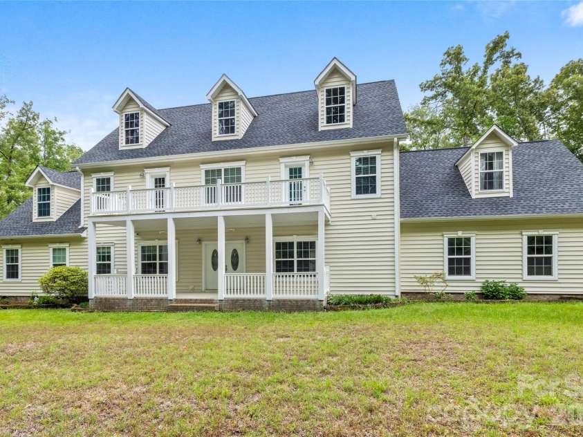 1225 Northway Drive, Rock Hill, SC 29730.  MLS# CAR4378640, YatesRealty ID 21072. 