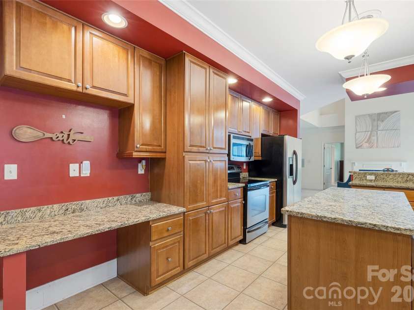 1225 Northway Drive, Rock Hill, SC 29730.  MLS# CAR4378640, YatesRealty ID 21072. 