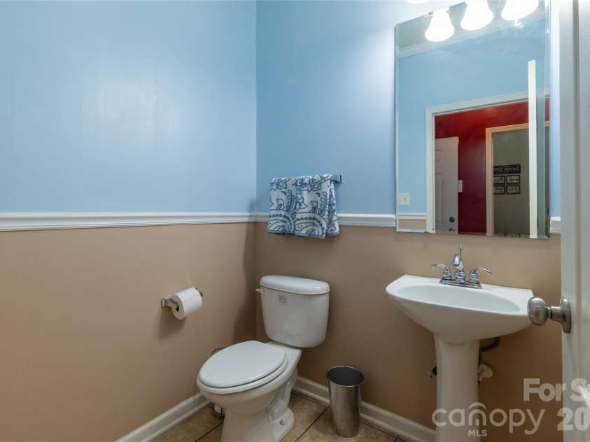 1225 Northway Drive, Rock Hill, SC 29730.  MLS# CAR4378640, YatesRealty ID 21072. 