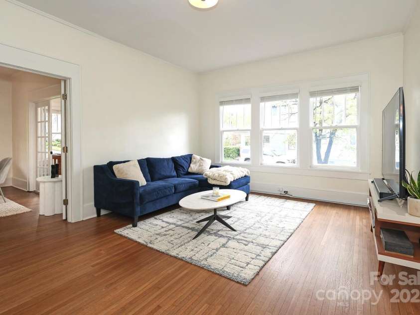 2146 5th Street, Charlotte, NC 28204.  MLS# CAR4230780, YatesRealty ID 21072. 