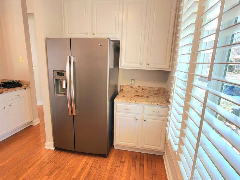 18845 Cloverstone Circle, Cornelius, NC 28031.  MLS# CAR4231582, YatesRealty ID 21073. Coffee nook in kitchen
