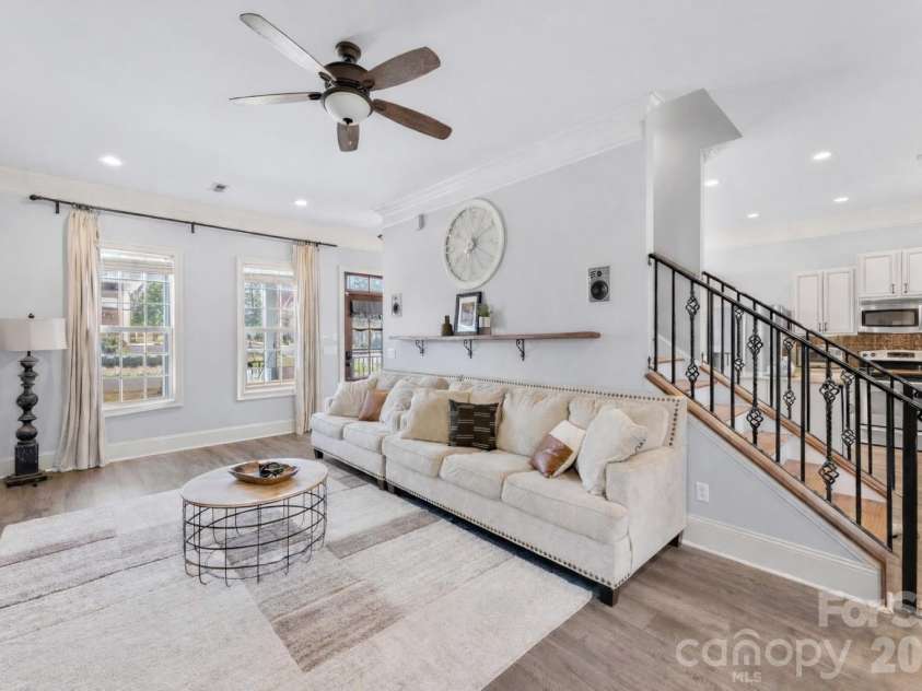 102 Savannahs Way, Kings Mountain, NC 28086.  MLS# CAR4344777, YatesRealty ID 21075. 