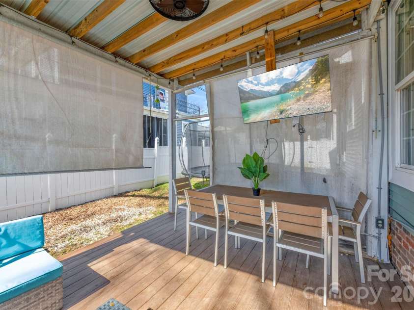 102 Savannahs Way, Kings Mountain, NC 28086.  MLS# CAR4344777, YatesRealty ID 21075. Back porch