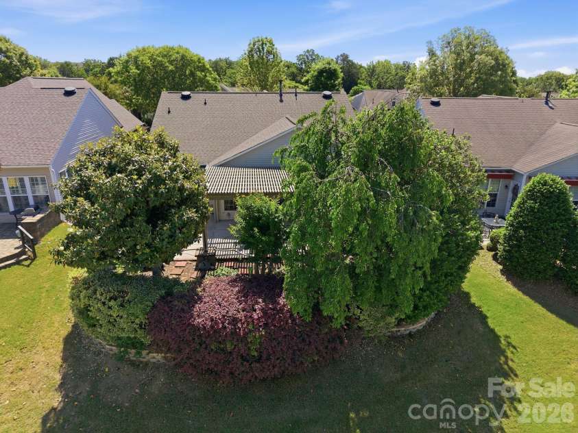 23119 kingfisher Drive, Fort Mill, SC 29707.  MLS# CAR4375156, YatesRealty ID 21076. 
