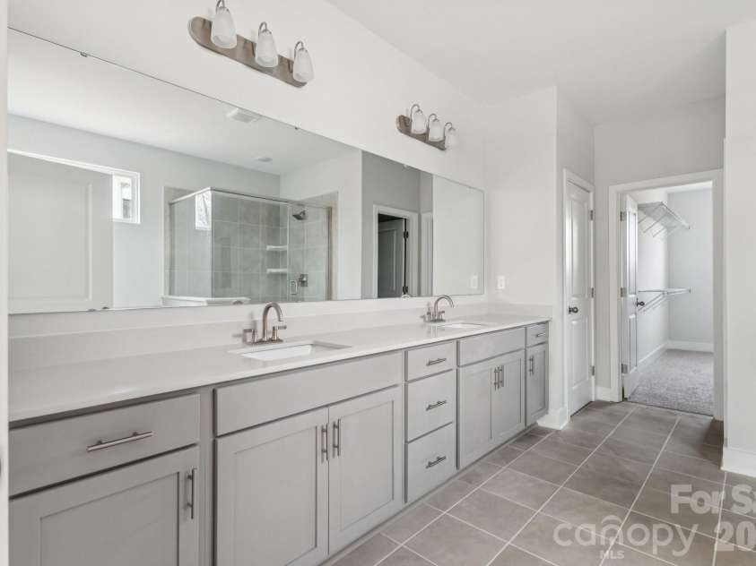 3504 Oasis Drive, Monroe, NC 28112.  MLS# CAR4342603, YatesRealty ID 21077. Primary bath