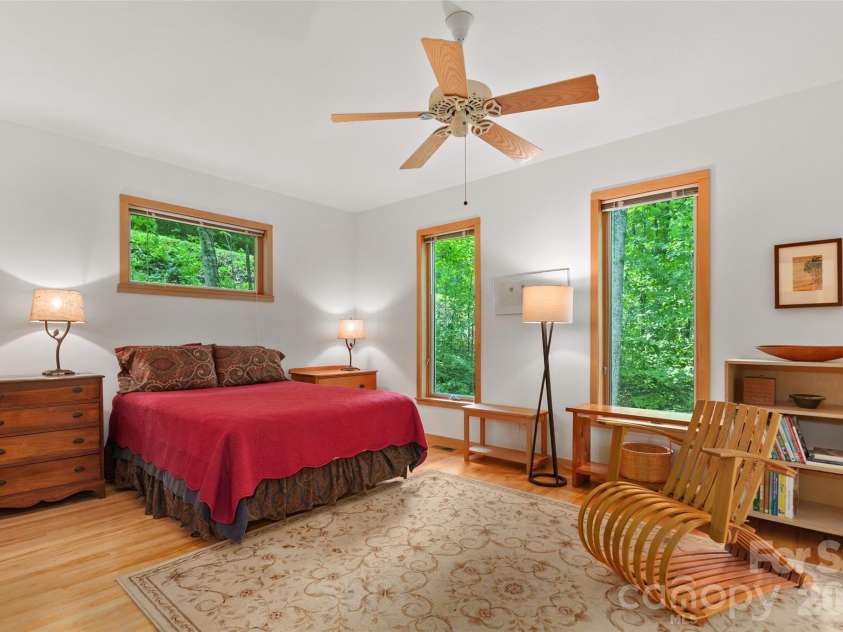 608 Brandywine Road, Waynesville, NC 28786.  MLS# CAR4362919, YatesRealty ID 21078. 