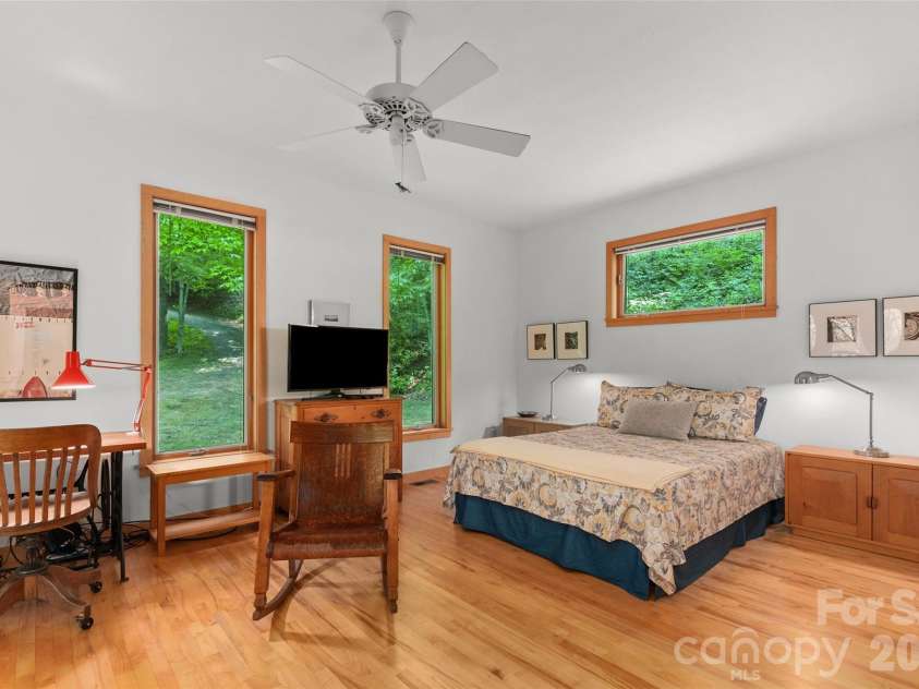 608 Brandywine Road, Waynesville, NC 28786.  MLS# CAR4362919, YatesRealty ID 21078. 