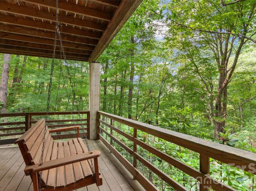 608 Brandywine Road, Waynesville, NC 28786.  MLS# CAR4362919, YatesRealty ID 21078. 