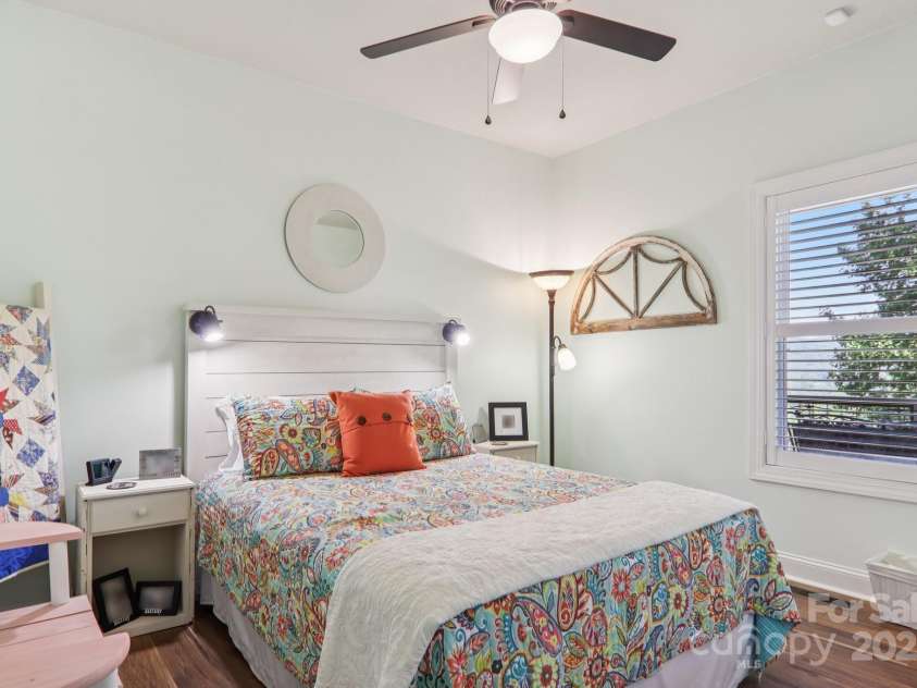 39 Catatoga Lane, Mills River, NC 28759.  MLS# CAR4272805, YatesRealty ID 21080. 